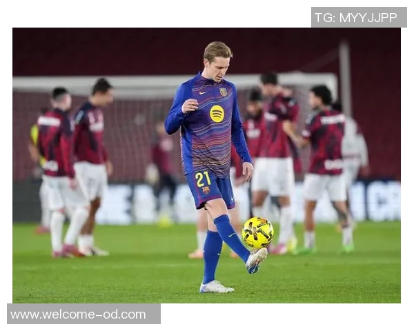 巴萨主帅弗里克称赞赫拉德马丁在左中卫位置上的出色表现